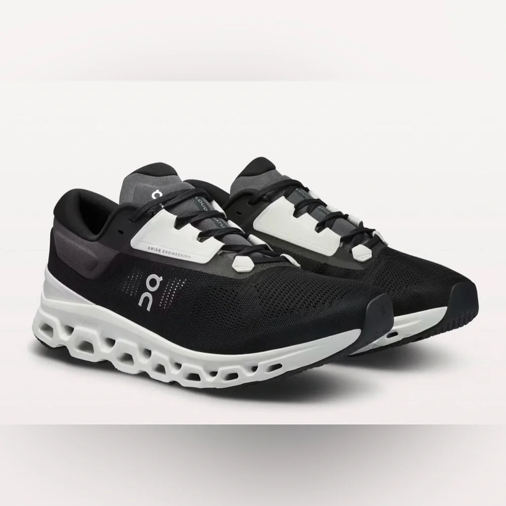 On Running CloudStratus Black Frost M US 11.5 - Picture 1 of 9